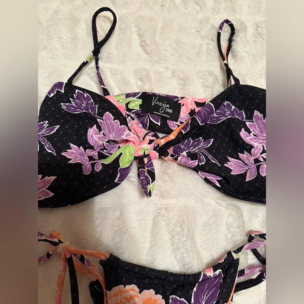 Vincija Bikini - Picture 4 of 6